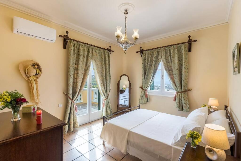 Photo of Bedroom in Posidonia