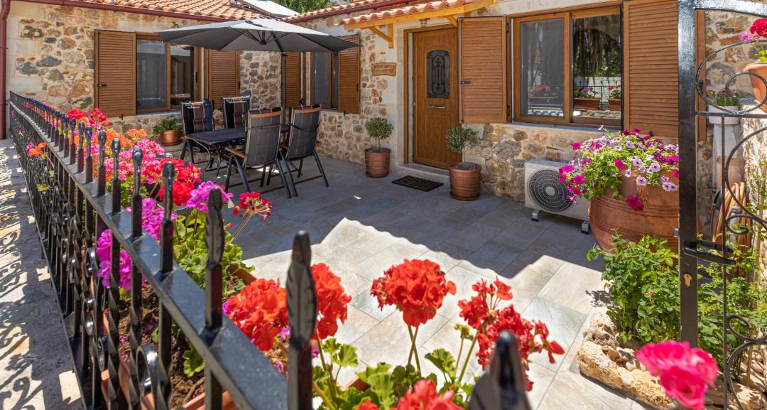 Photo of Patio Balcony in Tsikalaria