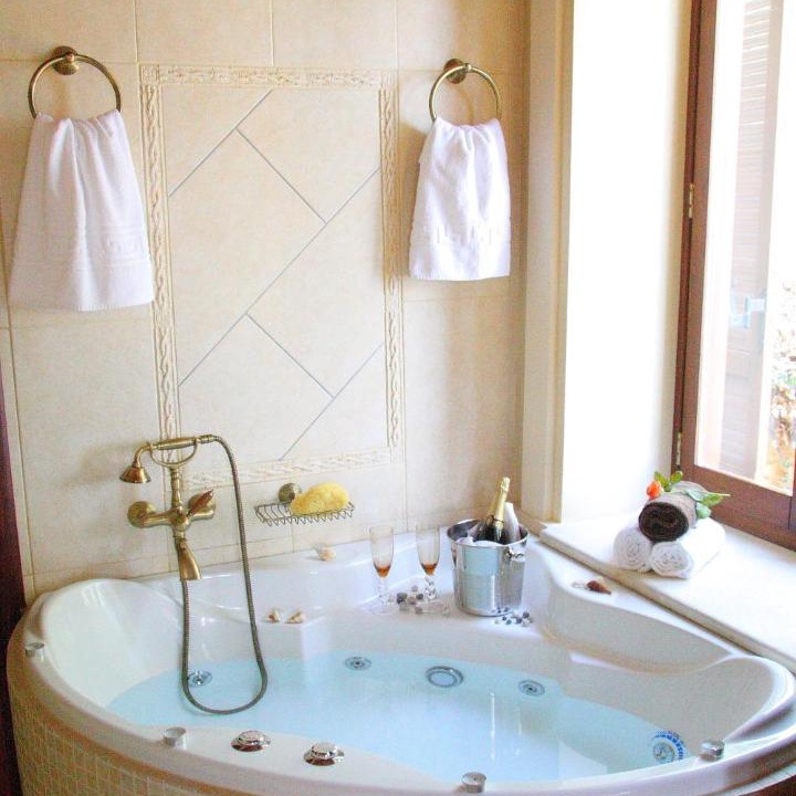 Photo of Bathroom in Kionion