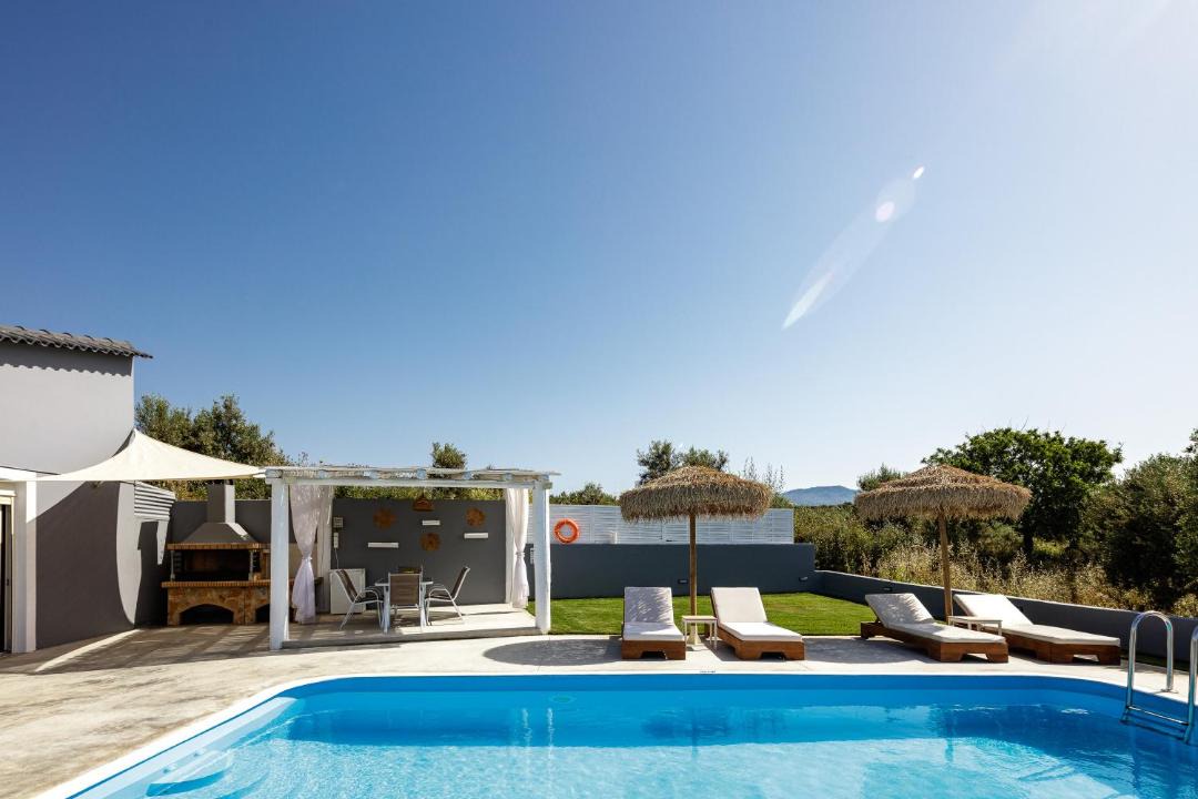 Photo of Outdoor in Adelianos Kampos