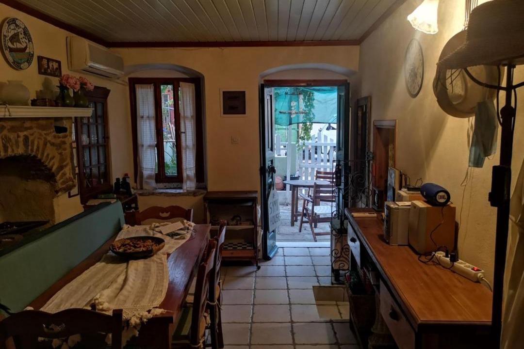 Photo of Livingroom in Pedi