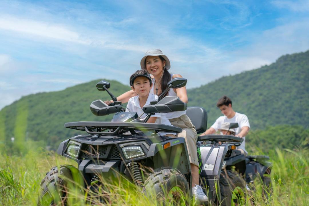 Photo of Human In Picture in Nong Nam Daeng