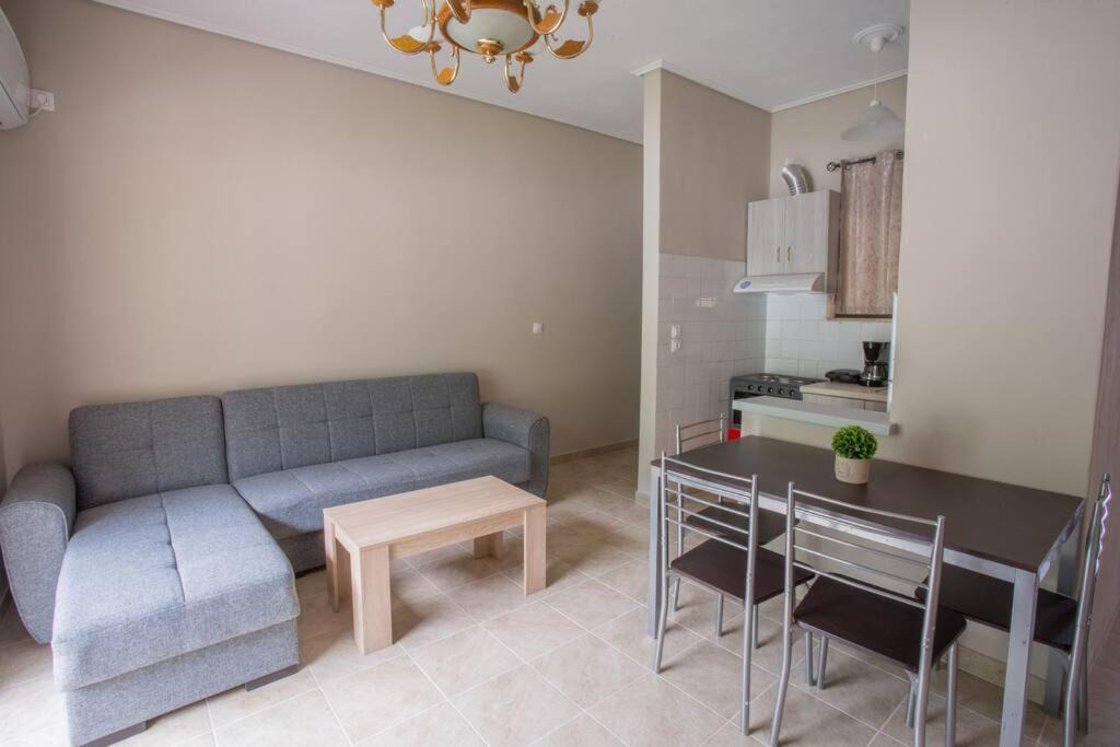 Photo of Livingroom in Kamena Vourla