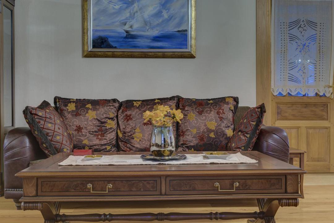 Photo of Livingroom in Ierissos