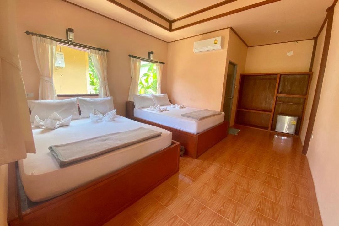 Photo of Bedroom in Haad Rin