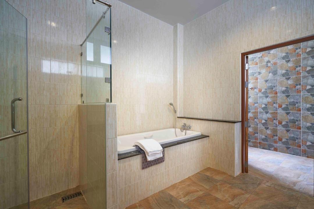 Photo of Bathroom in Sikhio