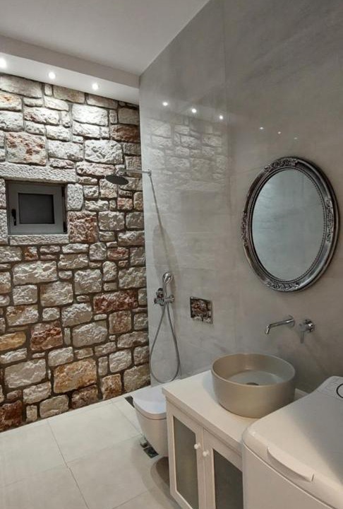 Photo of Bathroom in Psinthos