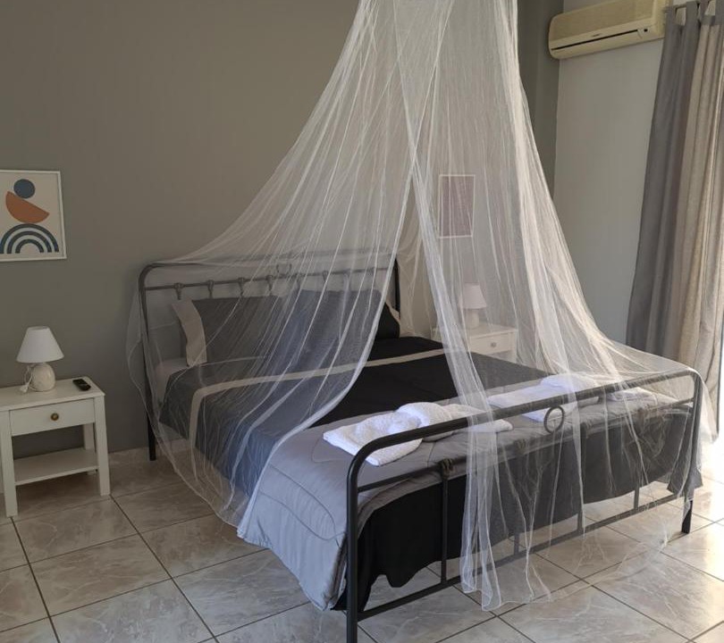 Photo of Bedroom in Kato Diminio