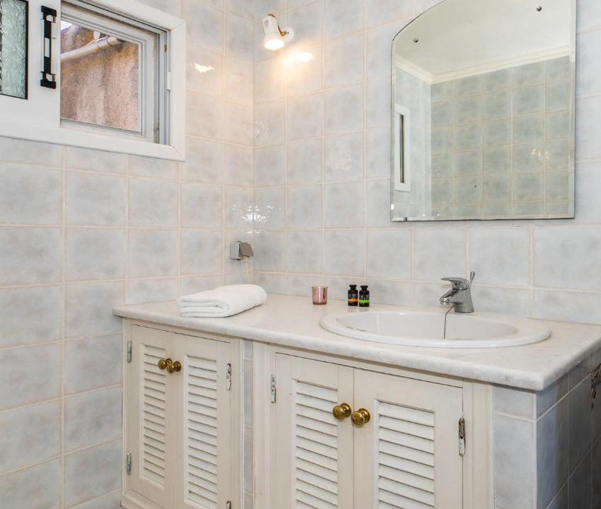 Photo of Bathroom in Frikes