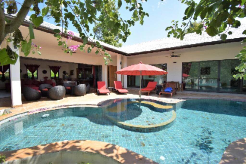 Photo of Outdoor in Bang Po