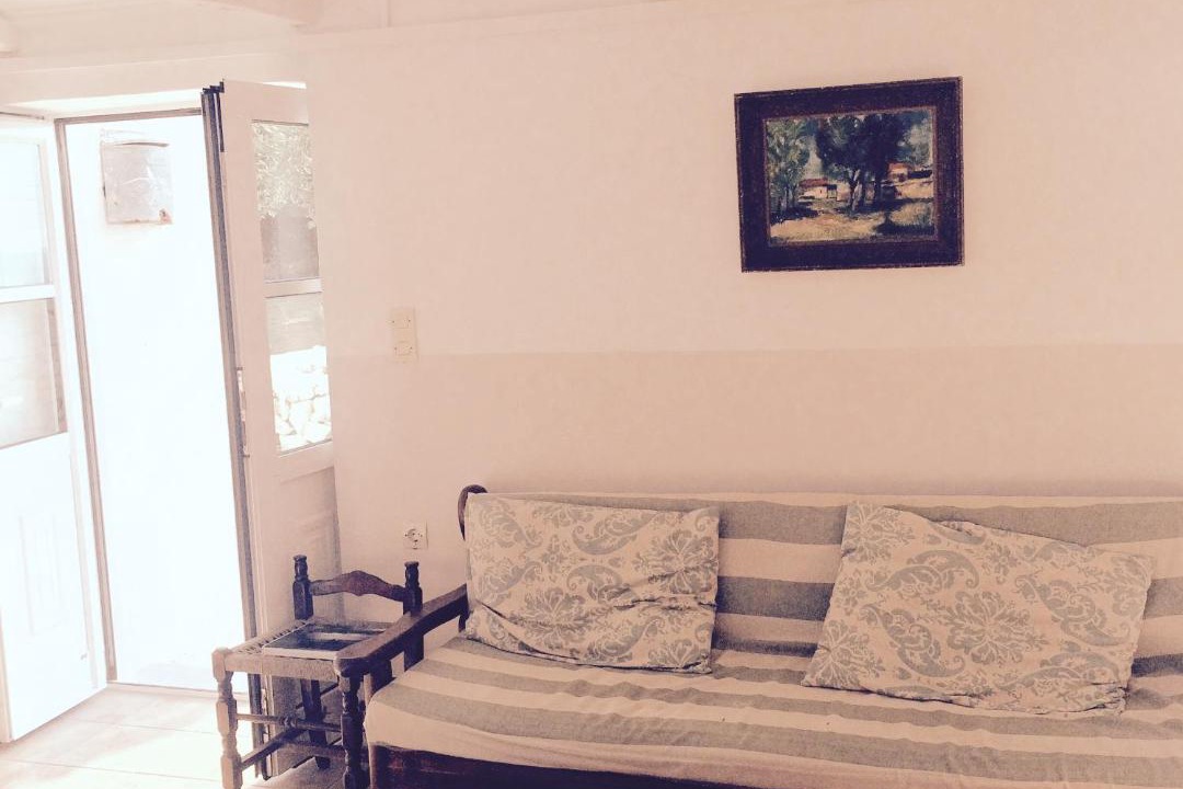 Photo of Livingroom in Platrithias