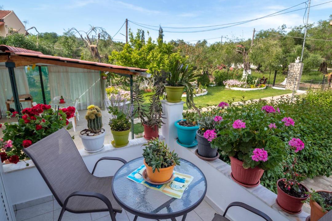 Photo of Patio Balcony in Marathias
