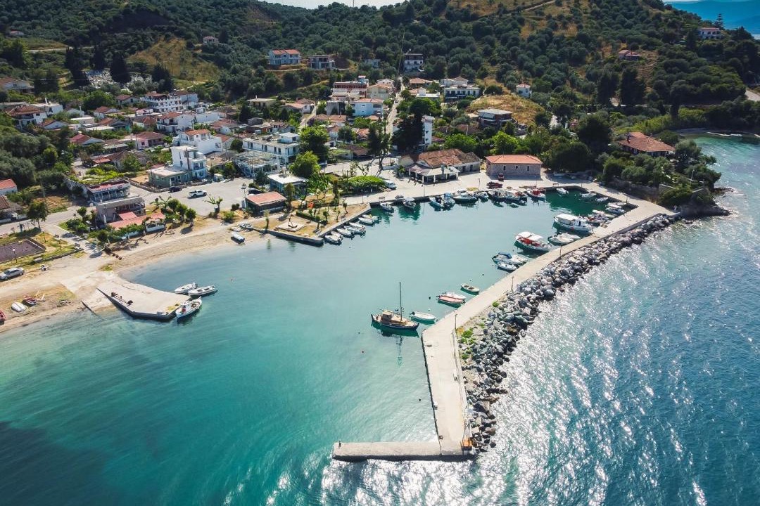 Photo of Others in Neos Pirgos