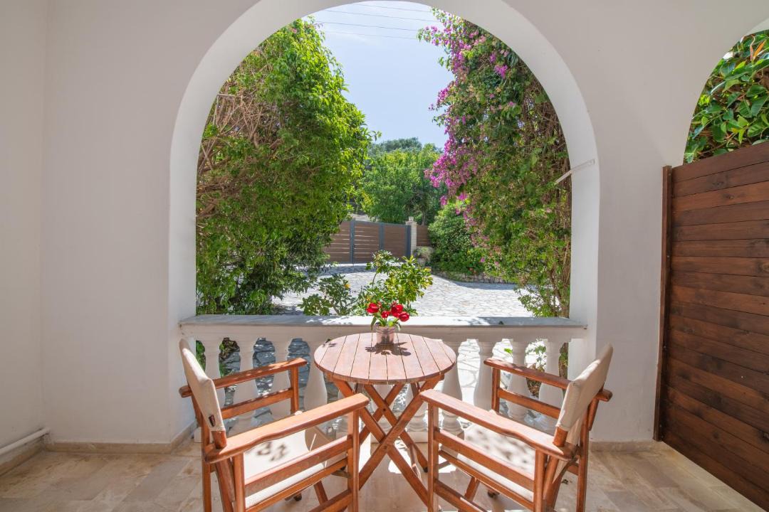 Photo of Patio Balcony in Messonghi