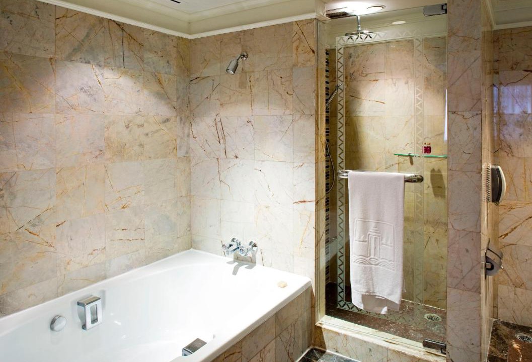 Photo of Bathroom in Thanon Phaya Thai