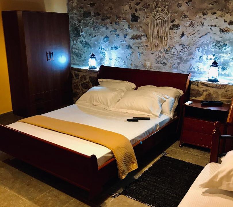 Photo of Bedroom in East Mani