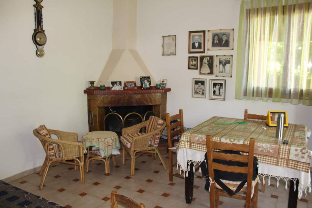 Photo of Livingroom in West Achaea