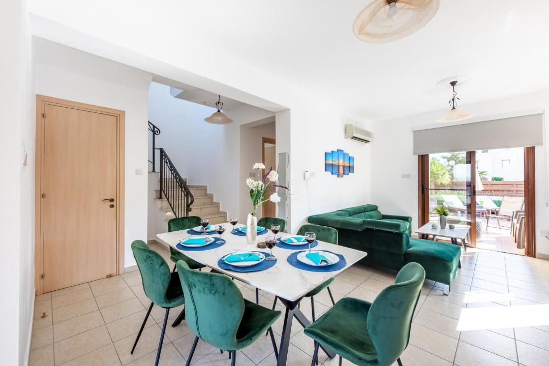 Photo of Livingroom in Ayia Thekla
