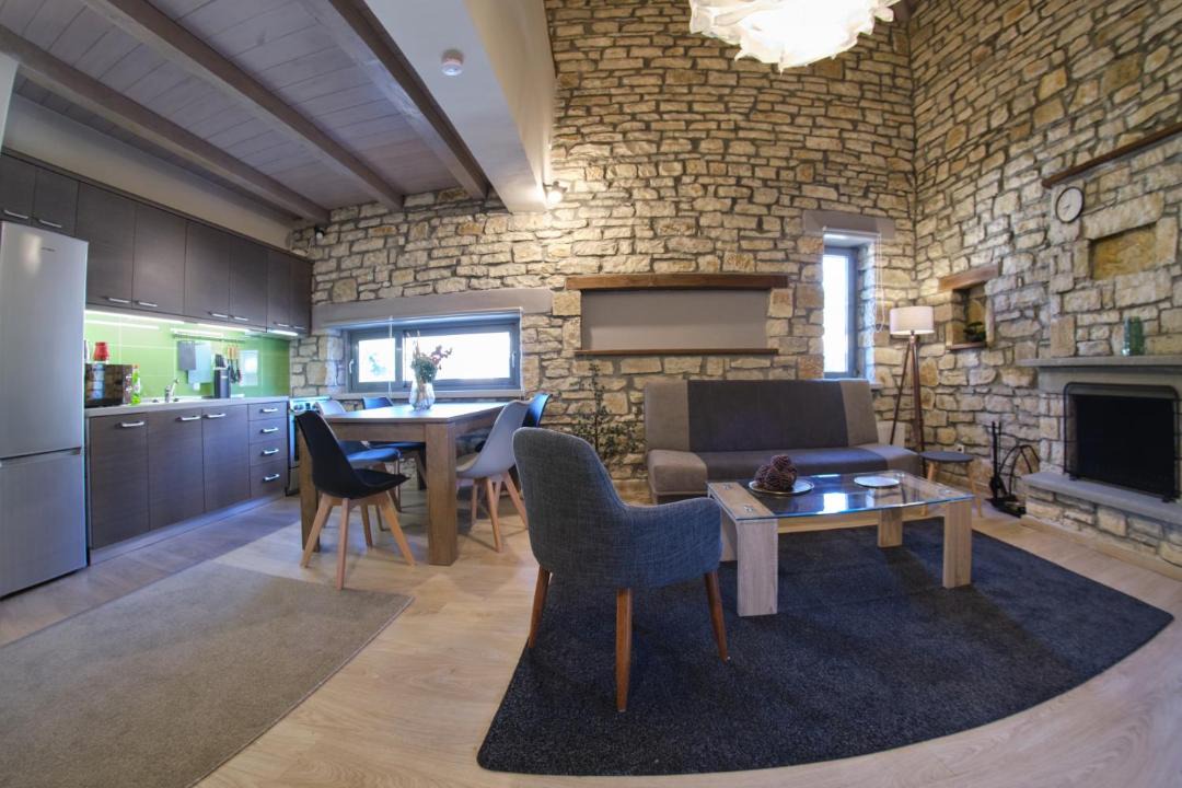 Photo of Livingroom in Pogoni