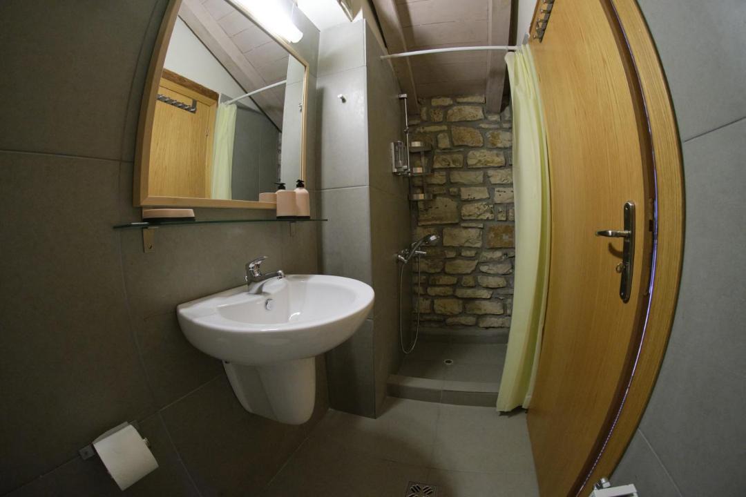 Photo of Bathroom in Pogoni