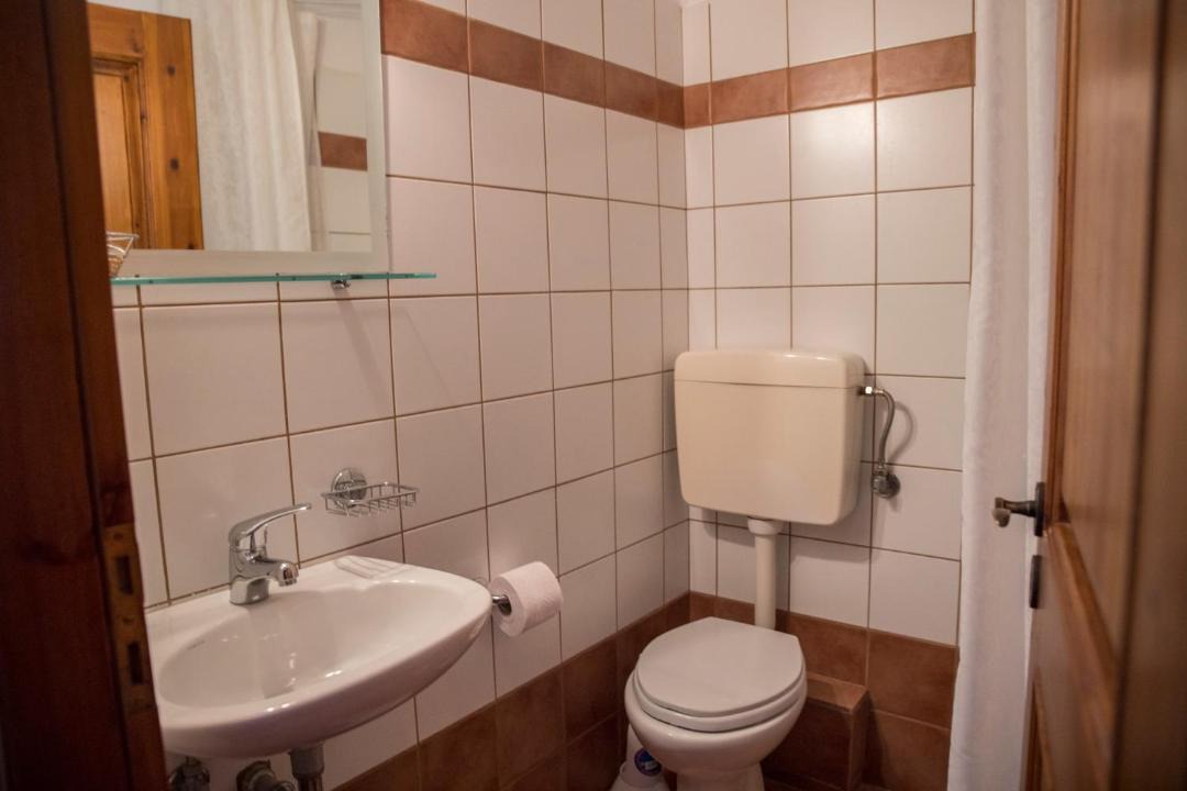 Photo of Bathroom in Neraidochori