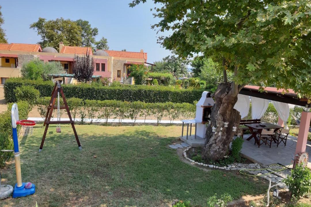 Photo of Others in Aristotelis