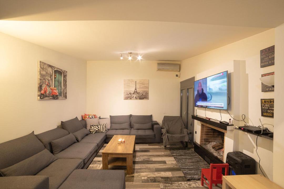 Photo of Livingroom in Melissia
