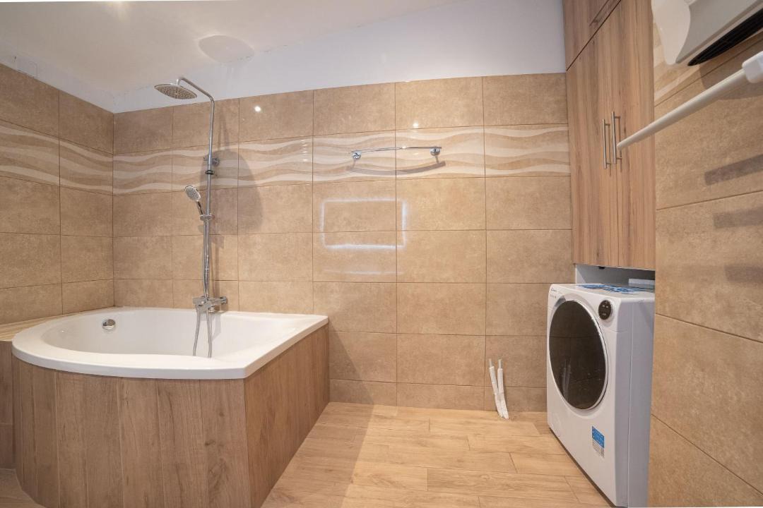 Photo of Bathroom in Melissia