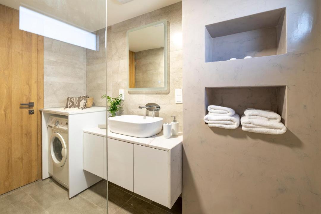 Photo of Bathroom in Lambi