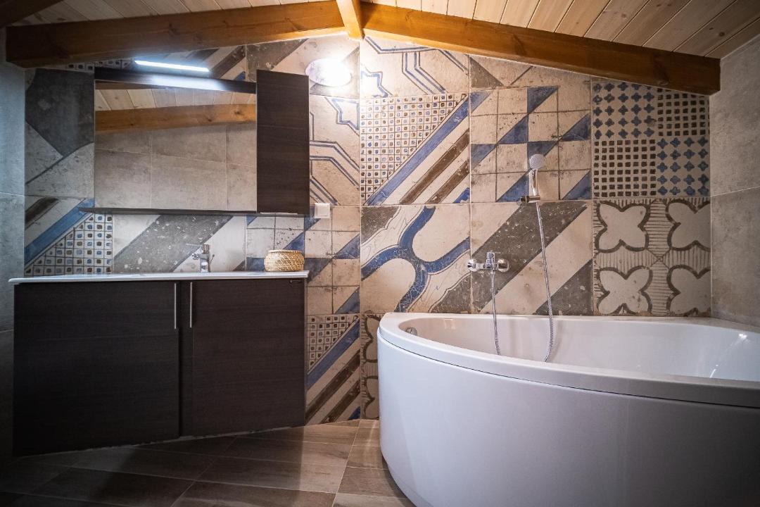 Photo of Bathroom in Katsikas