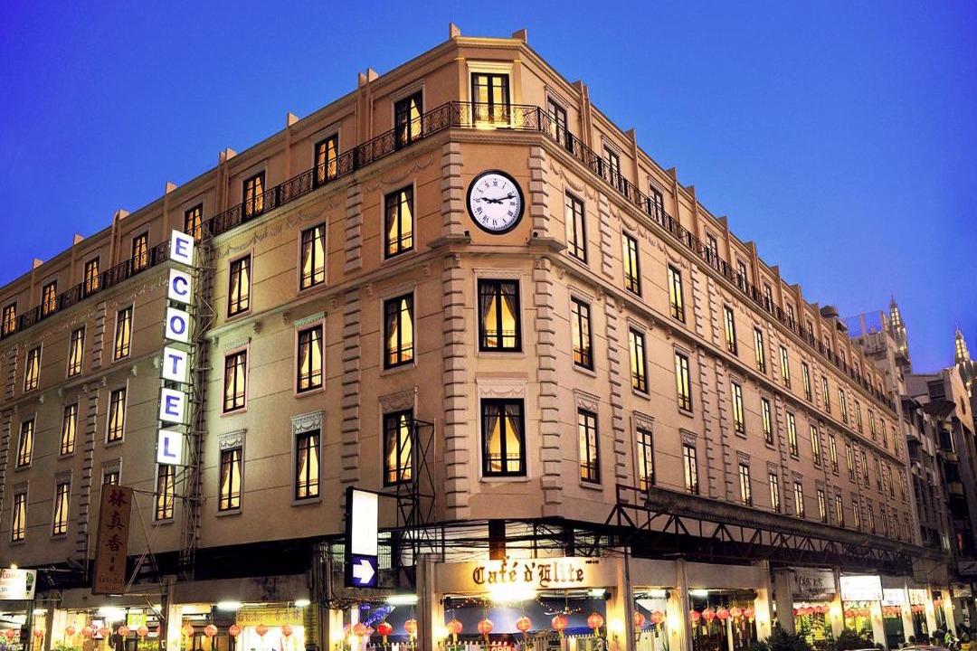 Photo of Buildings in Makkasan