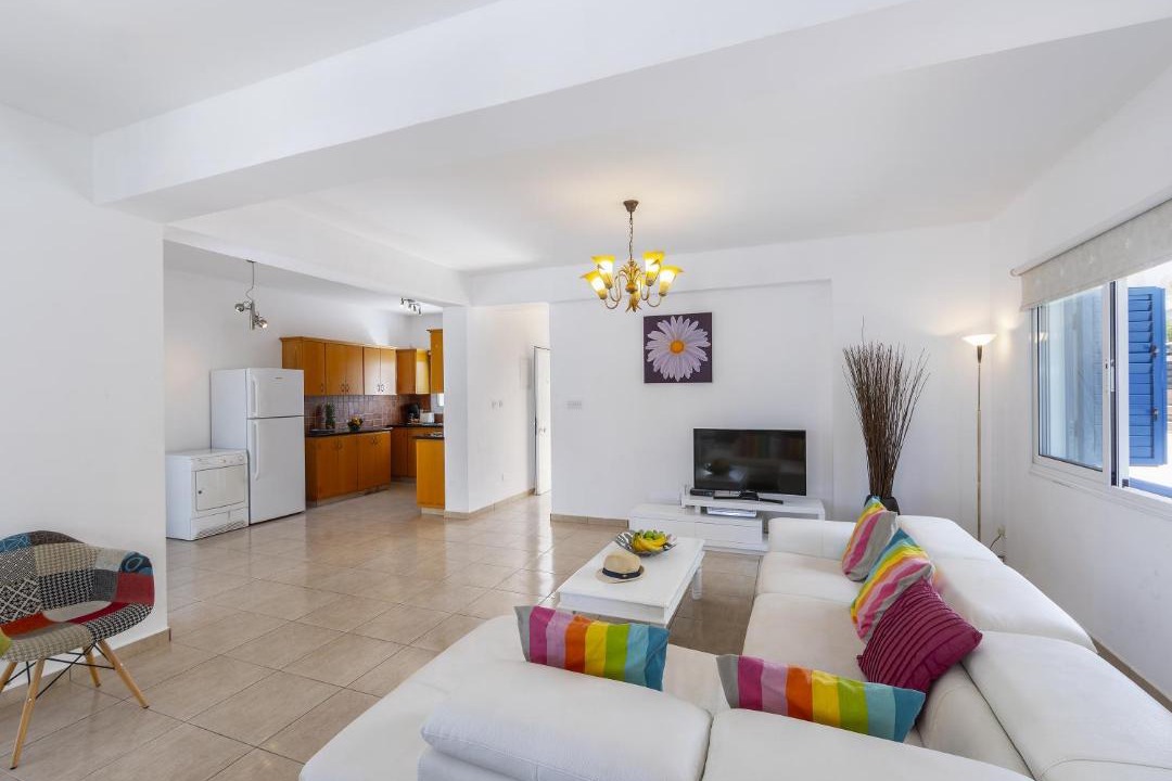 Photo of Livingroom in Cape Greko