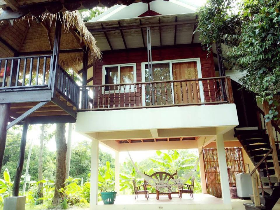 Photo of Buildings in Khanom