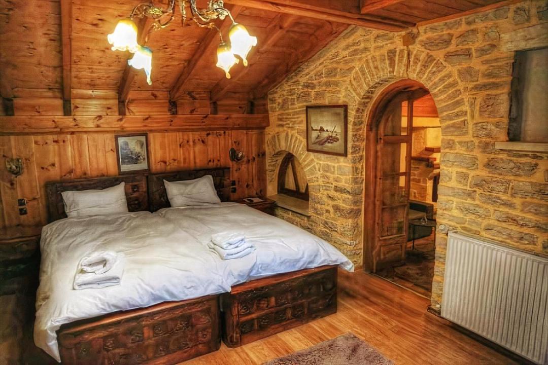 Photo of Bedroom in Monodendri