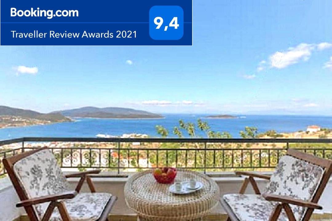 Photo of Patio Balcony in Marmari