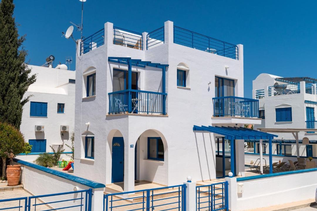 Photo of Buildings in Pernera