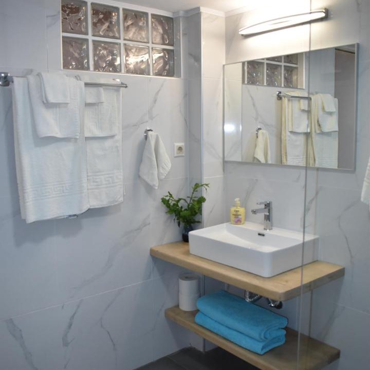 Photo of Bathroom in Mochlos