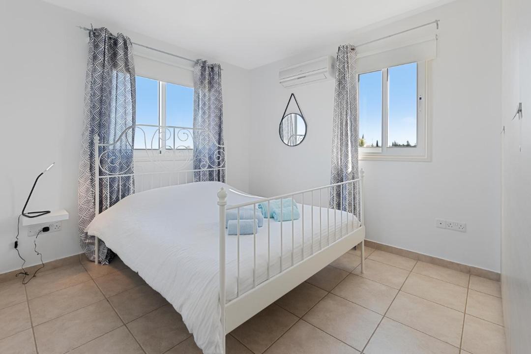 Photo of Bedroom in Lykabittos