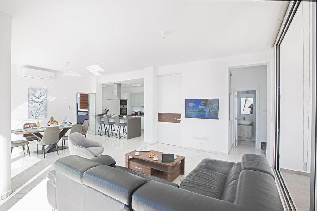 Photo of Livingroom in Protaras
