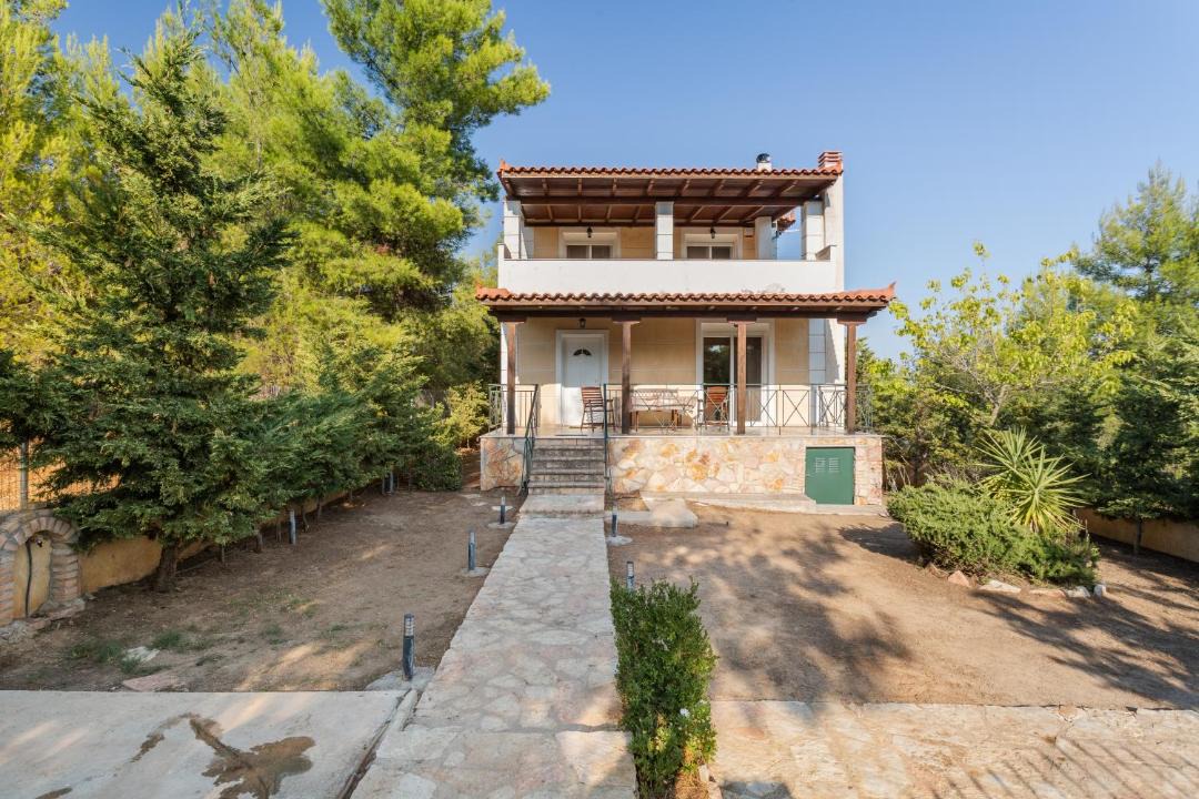 Photo of Others in Eretria