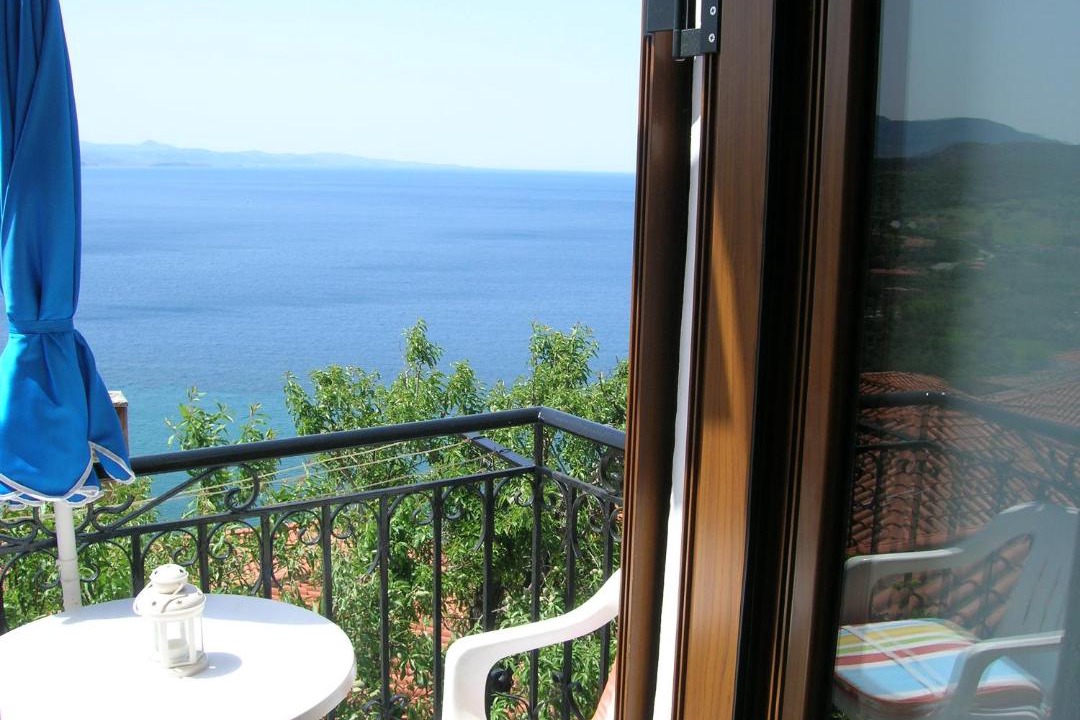 Photo of Patio Balcony in Mithimna