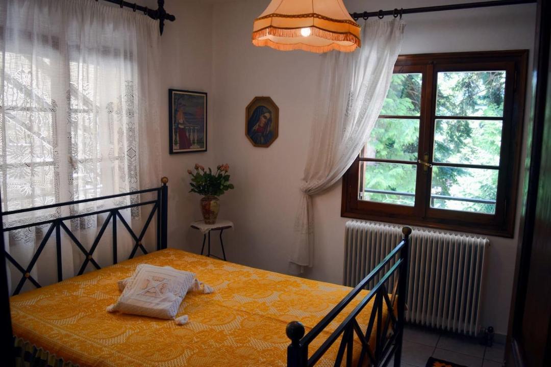 Photo of Bedroom in Elati