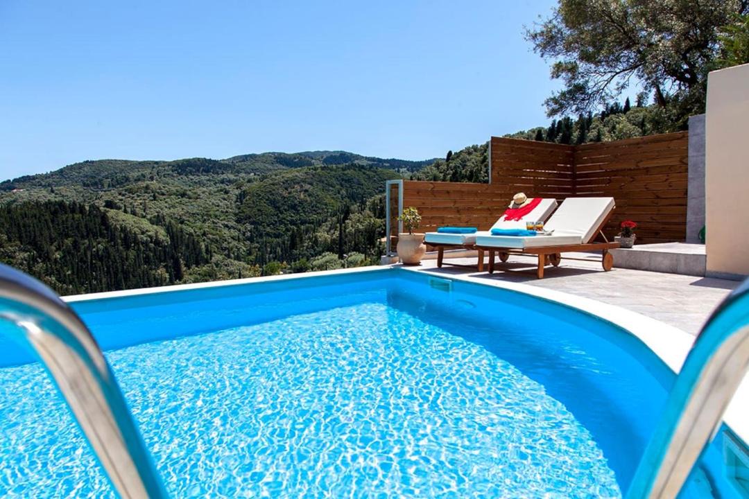 Photo of Outdoor in Apolpaina
