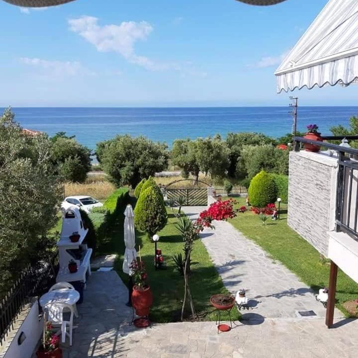 Photo of Others in Nea Skioni