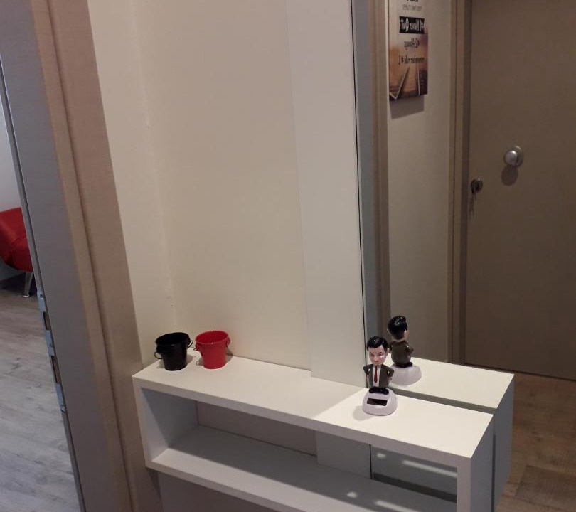 Photo of Bathroom in Drama