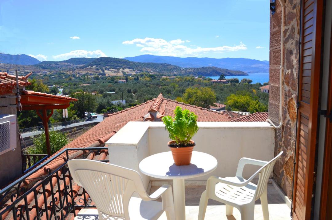 Photo of Patio Balcony in Mithimna