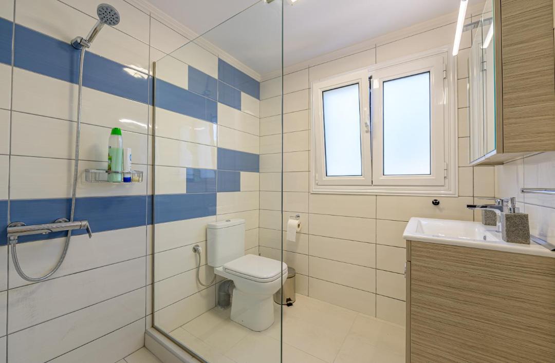 Photo of Bathroom in Agios Ioannis