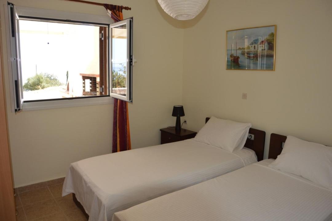 Photo of Bedroom in East Mani