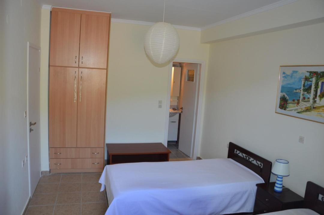 Photo of Bedroom in East Mani