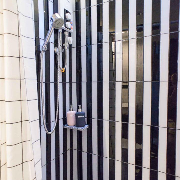 Photo of Bathroom in Wat Sam Phraya